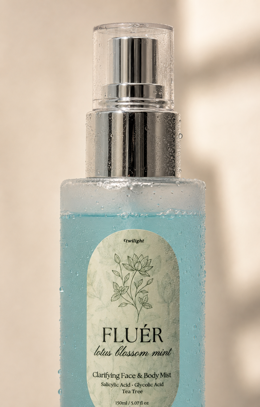 FLUÉR Face & Body Mist pump and bottle detail